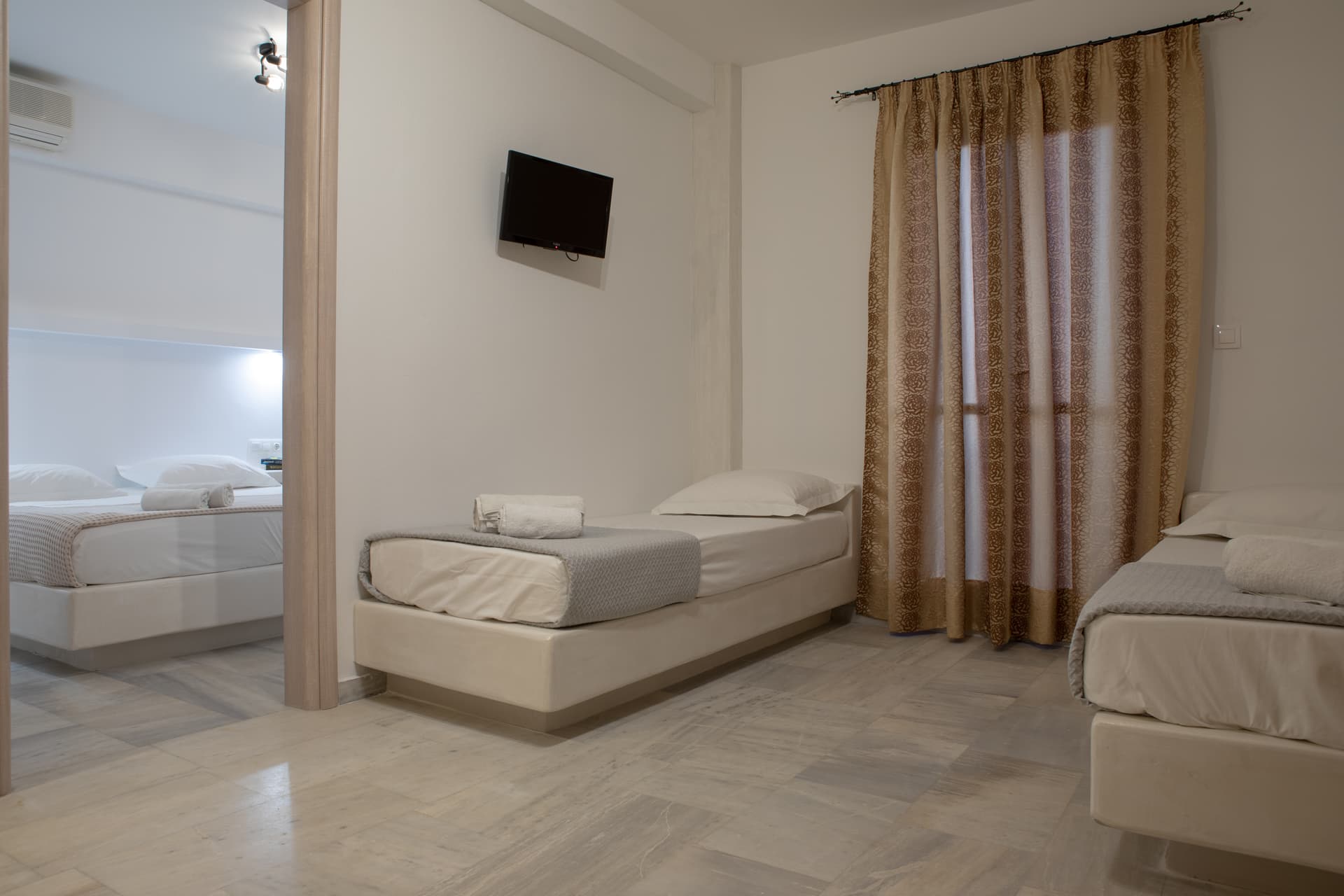 Standard Room interior with double bed - View 10