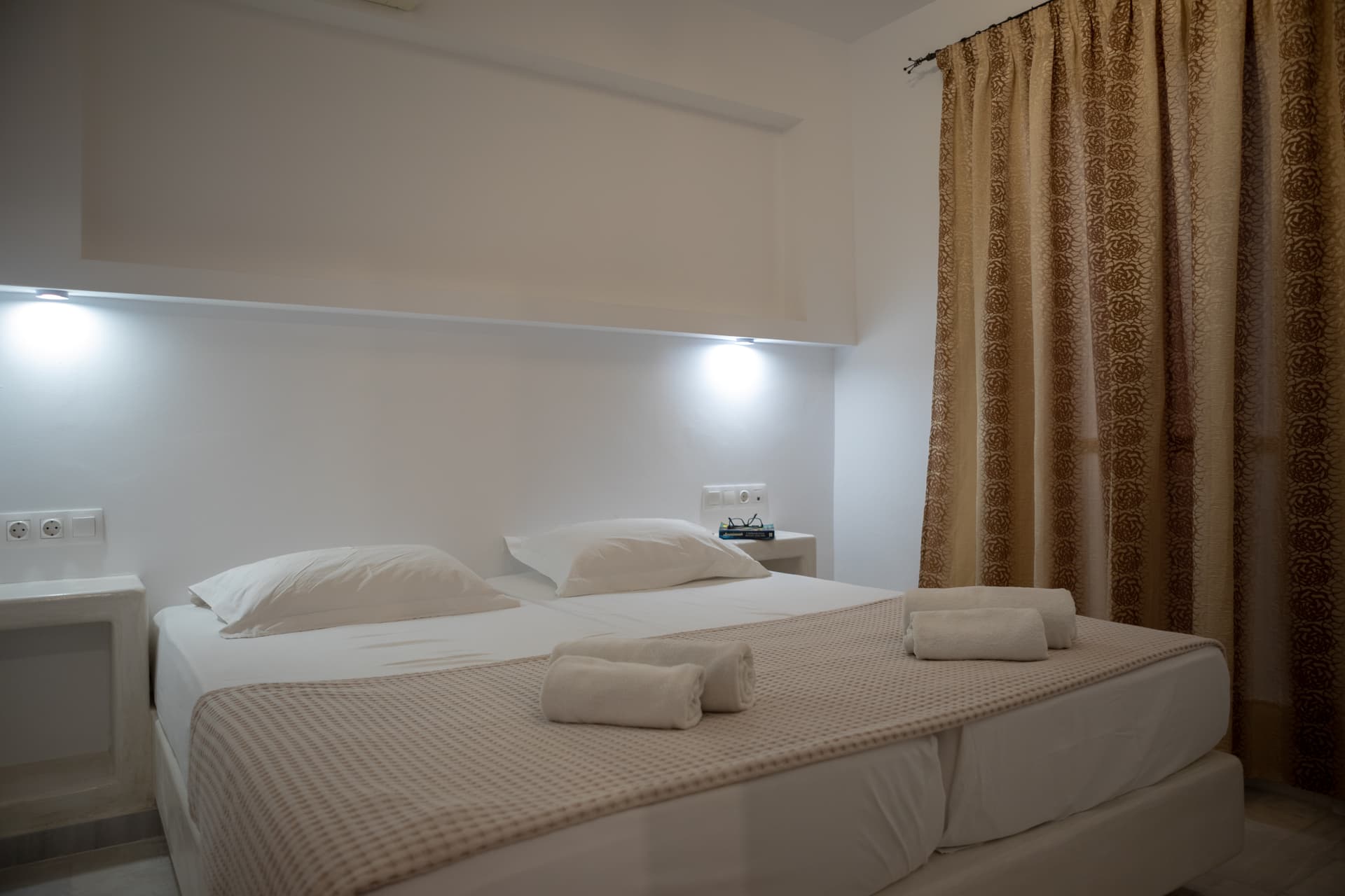 Standard Room interior with double bed - View 11